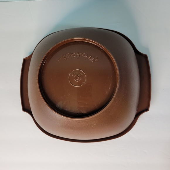 TUPPERWARE SERVALIER 858-4 Brown Bowl (Yellow bowl 836-8 Lid 837-6 Damaged) VTG - Picture 4 of 16